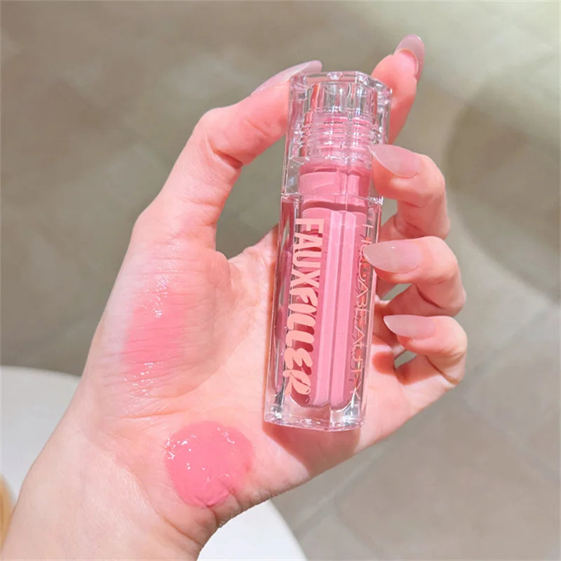 Huda Beauty “Faux Filler”