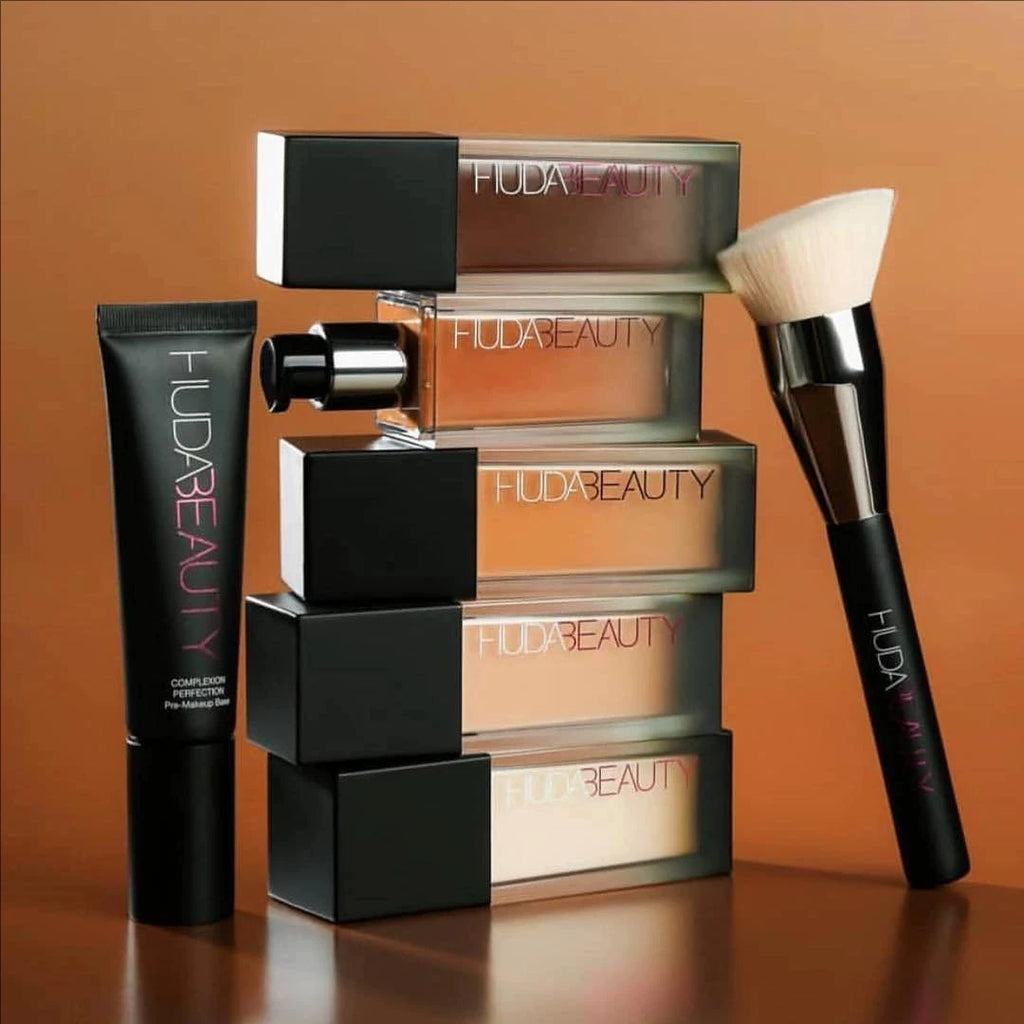 Huda Beauty Fond de Teint Liquide