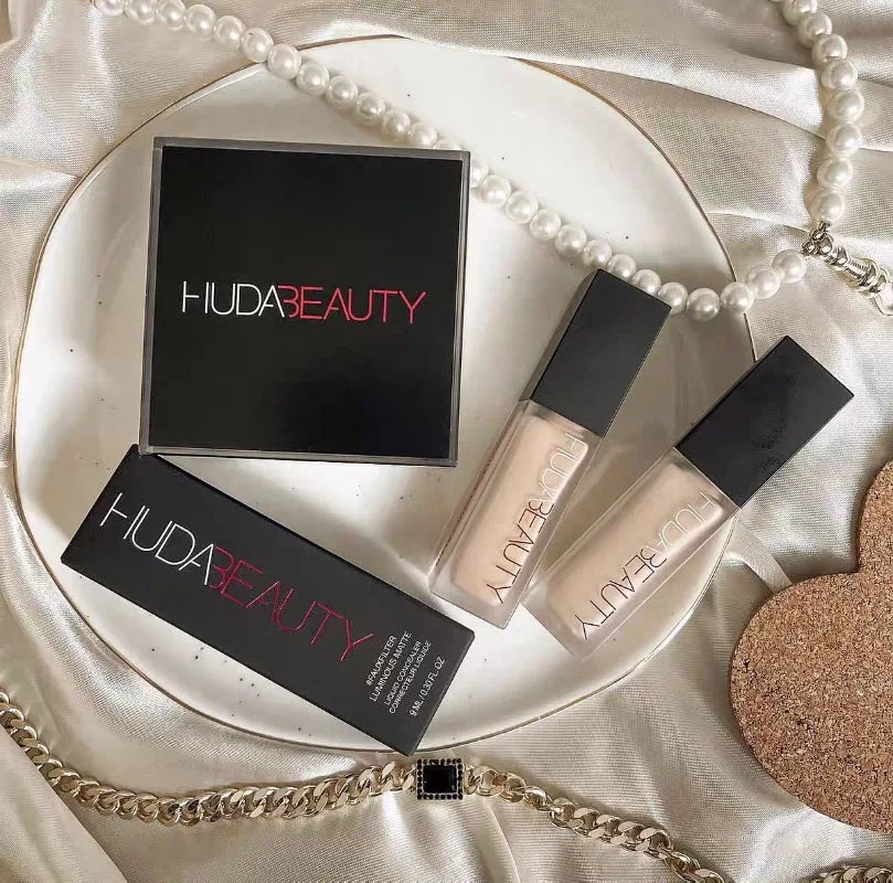 Huda Beauty Correcteur Liquide