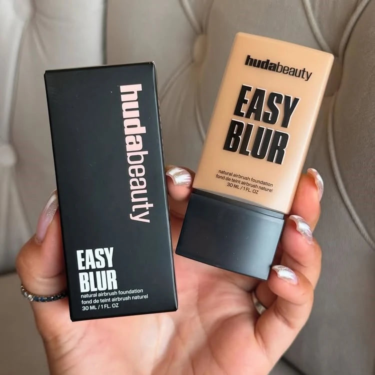 Huda Beauty Easy Blur